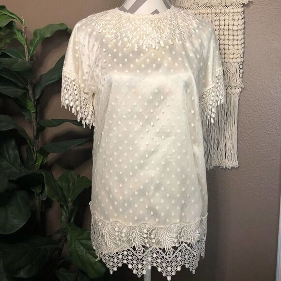 Jessica McClintock Cream Lace Overlay Blouse - Picture 1 of 9